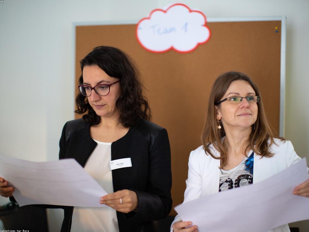 ការពិភាក្សា និងនវានុវត្តន៍ក្នុងសង្គម